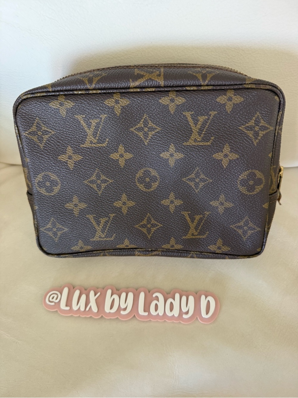 Louis Vuitton Monogram Canvas Cosmetic Trousseau 18” rare